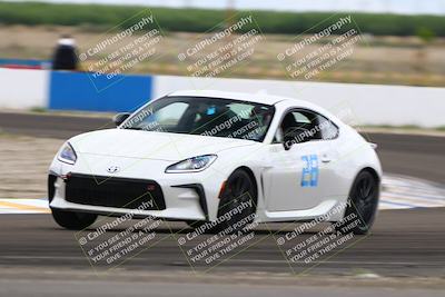 media/Apr-27-2025-Speed Ventures (Sun) [[00d8e719cd]]/Yellow Group/Session 3 (Turn 1)/